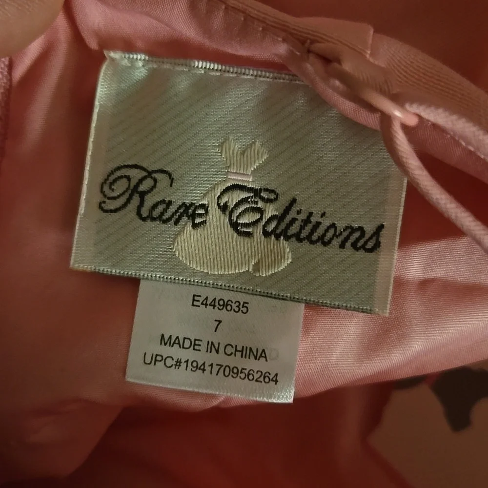 Rare Editions🆕️ - Picture 4 of 4